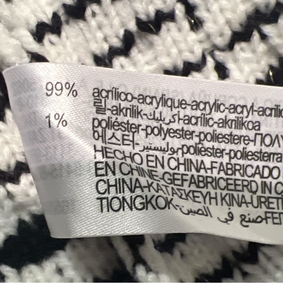 ZARA Tweed Knit Cardigan Black White Gold Button Womens Small NWT - Picture 8 of 8